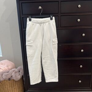 ARITZIA White Cargo Sweatpants